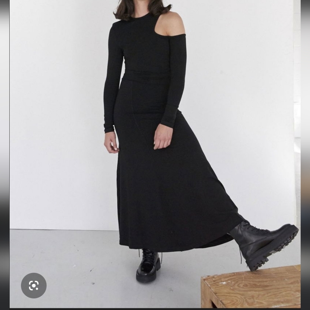 NEW Ninety Percent Black Maxi Dress Cut Out Shoulder Size Large